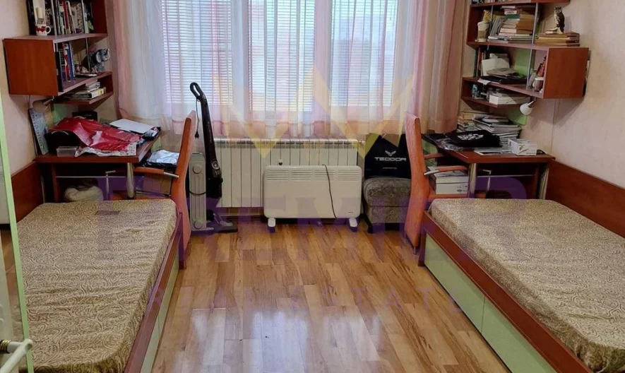 Тристаен в кв. Връбница 2 -  - снимка 13 - Имоти Премиер