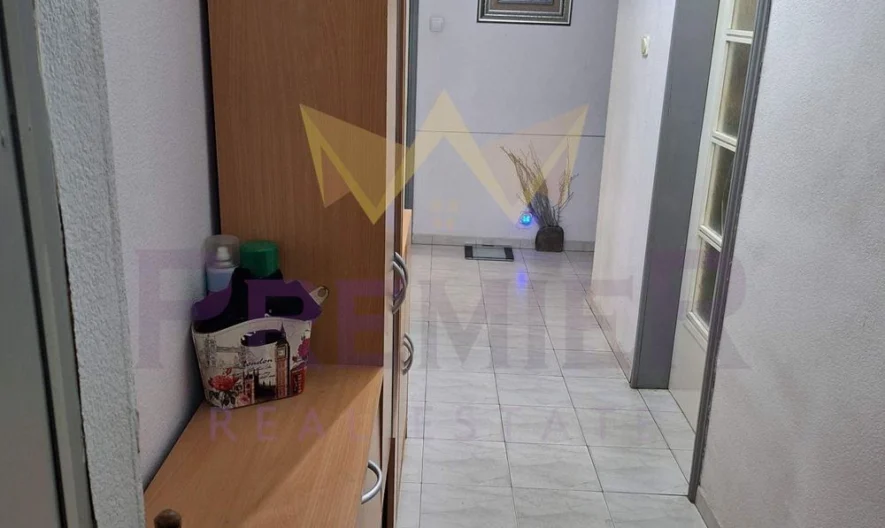 Тристаен в кв. Връбница 2 -  - снимка 9 - Имоти Премиер