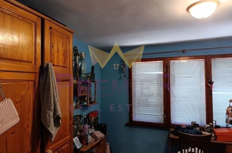 Тристаен в кв.Белите Брези -  - снимка 7 - Имоти Премиер