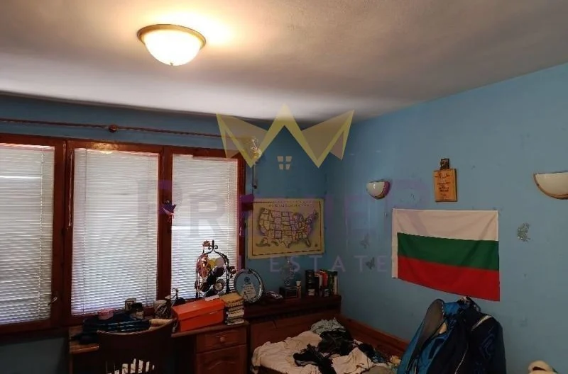 Тристаен в кв.Белите Брези -  - снимка 8 - Имоти Премиер