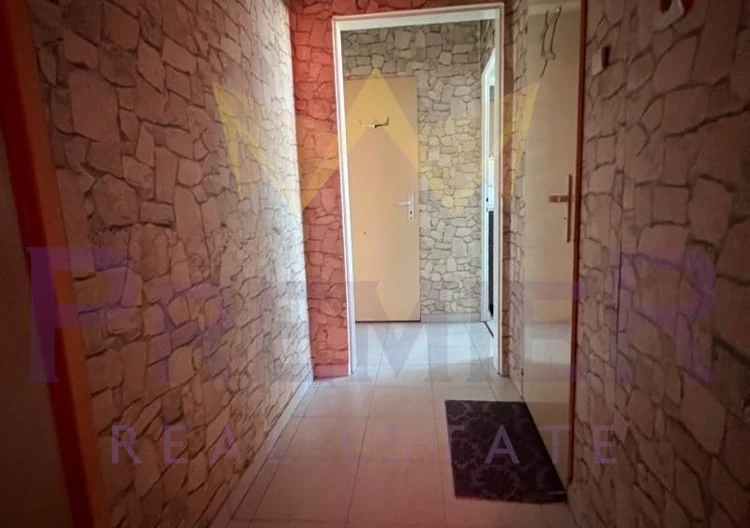 Тристаен в кв.Дървеница -  - снимка 4 - Имоти Премиер