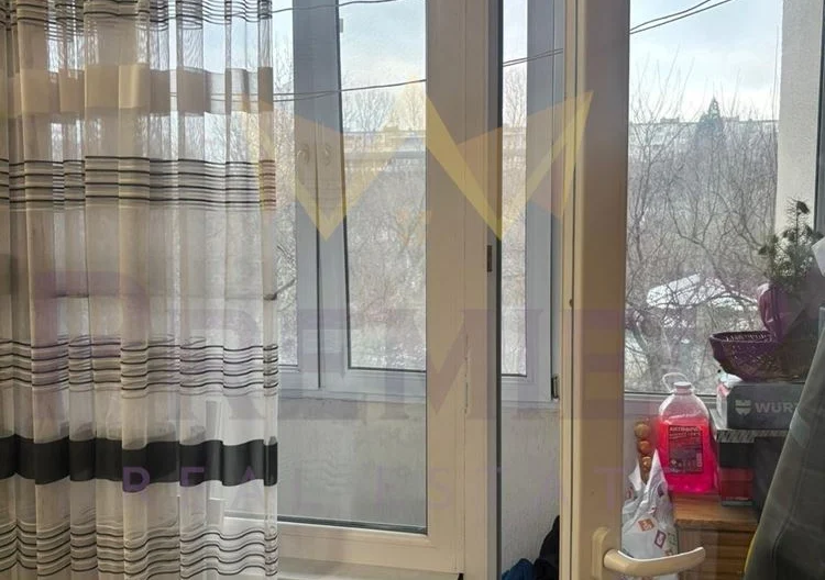 Тристаен в кв.Дървеница -  - снимка 8 - Имоти Премиер