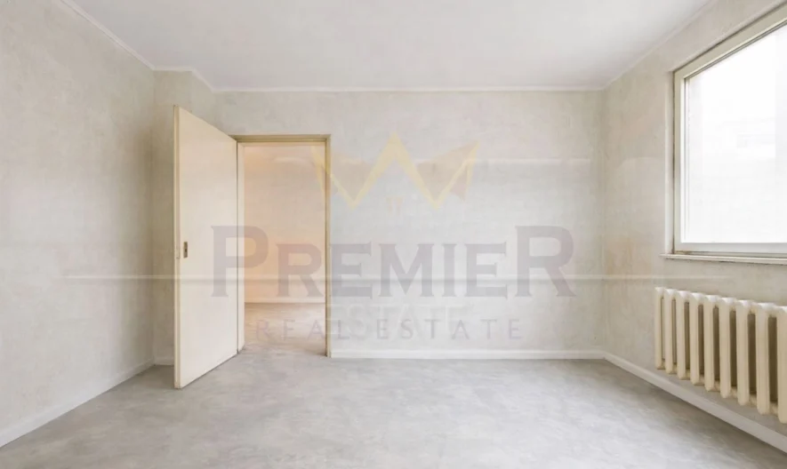 Тристаен в кв.Гео Милев -  - снимка 1 - Имоти Премиер