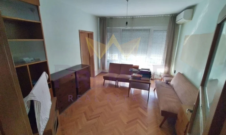 Тристаен в кв.Гео Милев -  - снимка 2 - Имоти Премиер