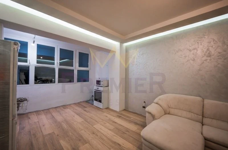 Тристаен в кв.Хаджи Димитър -  - снимка 1 - Имоти Премиер