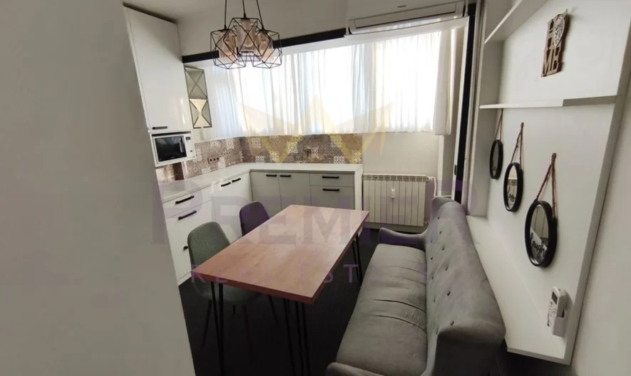 Тристаен в кв.Красна поляна 2 -  - снимка 7 - Имоти Премиер