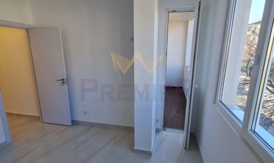 Тристаен в кв.Надежда 2 - - снимка 11 - Имоти Премиер