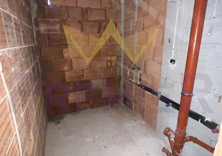 Тристаен в кв.Остромила гр. Пловдив -  - снимка 3 - Имоти Премиер