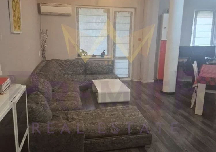 Тристаен в кв.Овча Купел - - снимка 1 - Имоти Премиер