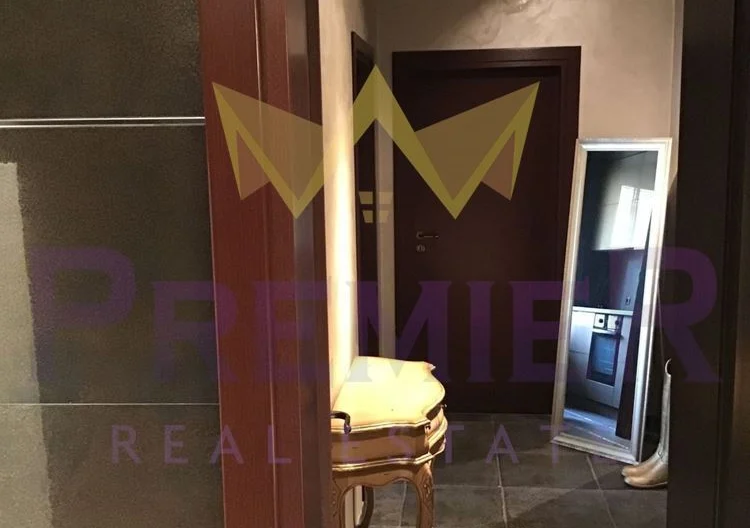 Тристаен в кв.Витоша -  - снимка 10 - Имоти Премиер