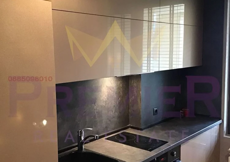 Тристаен в кв.Витоша -  - снимка 5 - Имоти Премиер