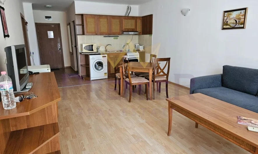 Тристаен в Свети Влас -  - снимка 1 - Имоти Премиер