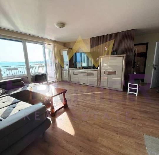 Тристаен в Свети Влас на метри от плажа -  - снимка 4 - Имоти Премиер