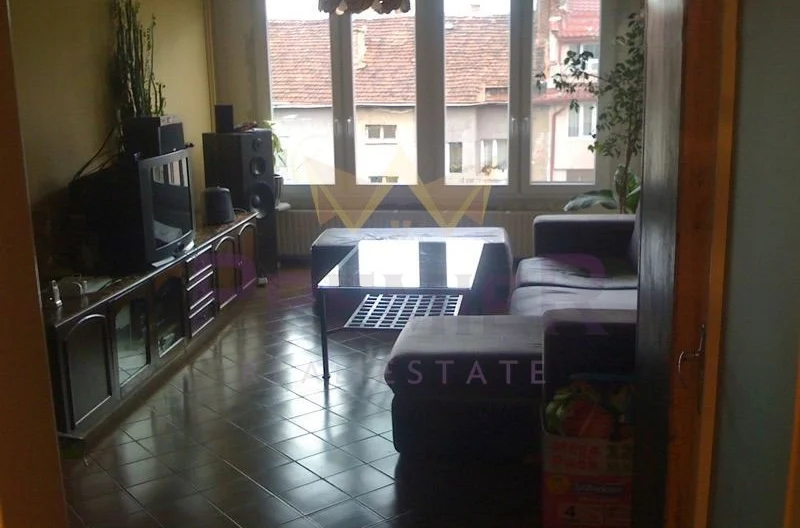 Тристаен в Център -  - снимка 3 - Имоти Премиер