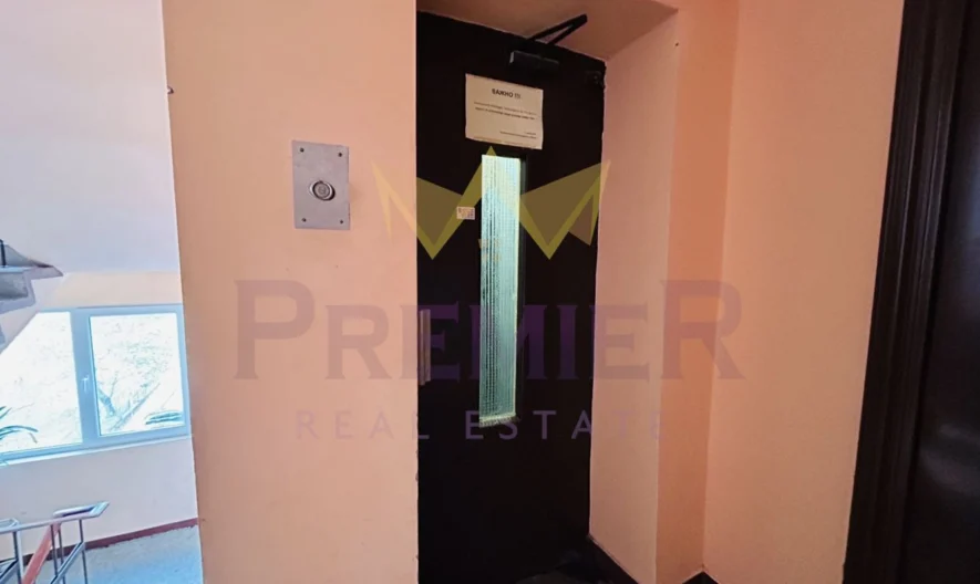 Тухлен апартамент на среден етаж кв. Чайка - - снимка 14 - Имоти Премиер