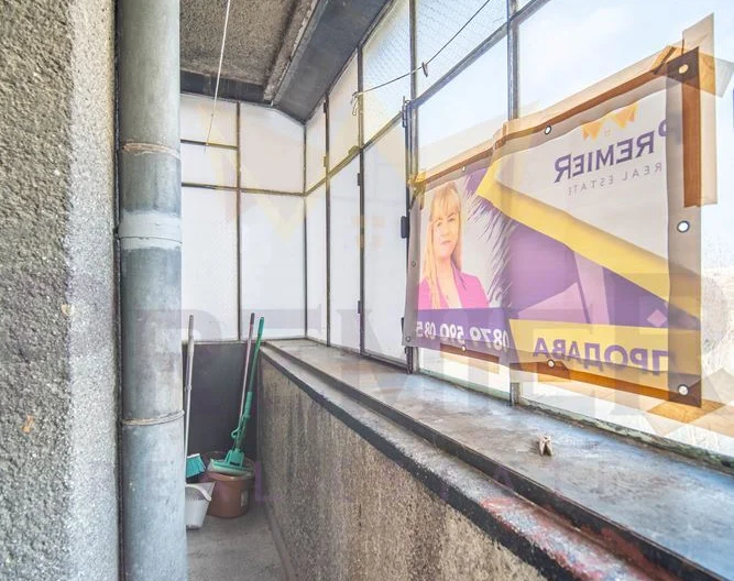 Тухлен апартамент на среден етаж кв. Чайка - - снимка 21 - Имоти Премиер