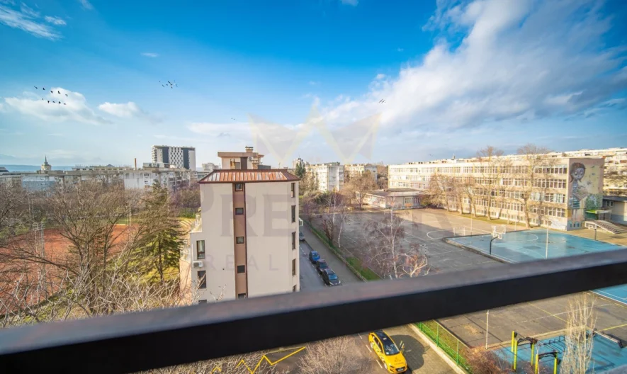 Тухлен апартамент на среден етаж кв. Чайка - - снимка 23 - Имоти Премиер