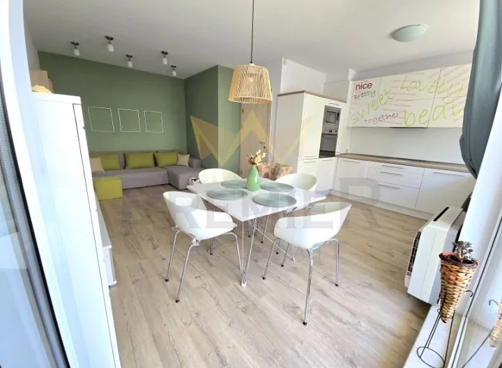TWO-BEDROOM APARTMENT, HEI -  - snimka 1 - Imoti Premier