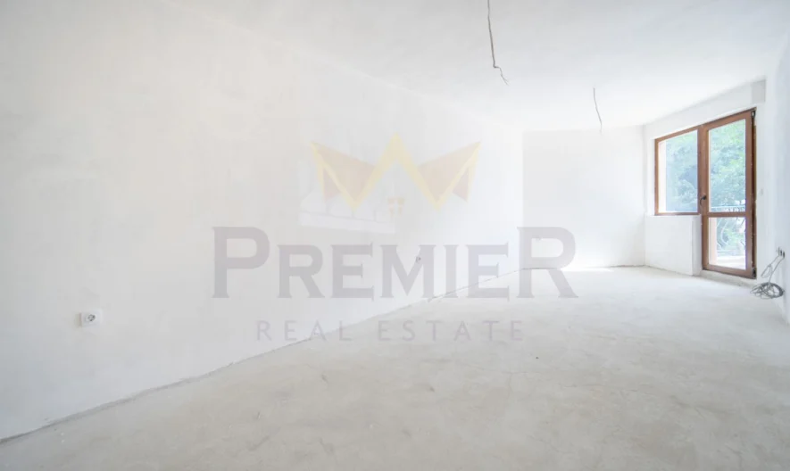 ✨ Two-room apartment 20 m from the sea in Balchik ✨ -  - snimka 2 - Imoti Premier