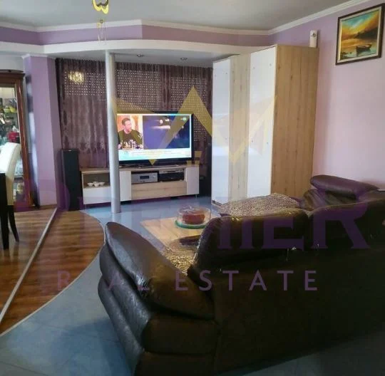 Two-room apartment – Izgrev district, Burgas -  - snimka 2 - Imoti Premier