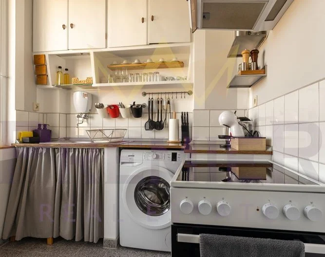 TWO-ROOM APARTMENT, GREEK QUARTER -  - snimka 5 - Imoti Premier