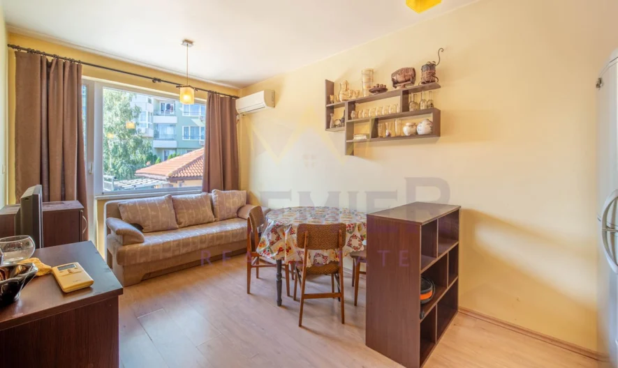 Two-room apartment in Vinitsa district, Varna, middle floor, Act 16 - - snimka 2 - Imoti Premier