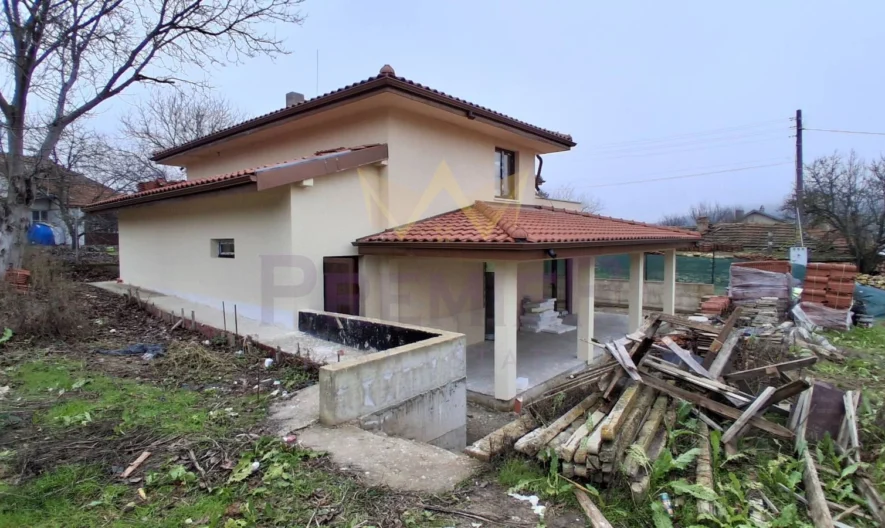 Two-storey house in the village of Dolishte, Varna region -  - snimka 17 - Imoti Premier