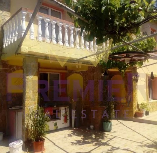 Two-storey house in the village of Momina Tsarkva - - snimka 3 - Imoti Premier