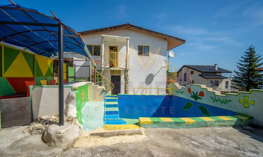 Two-story house in Balchik -  - snimka 2 - Imoti Premier