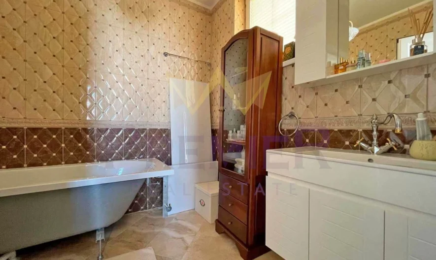 Two-story house in the village of Kosharitsa -  - snimka 4 - Imoti Premier