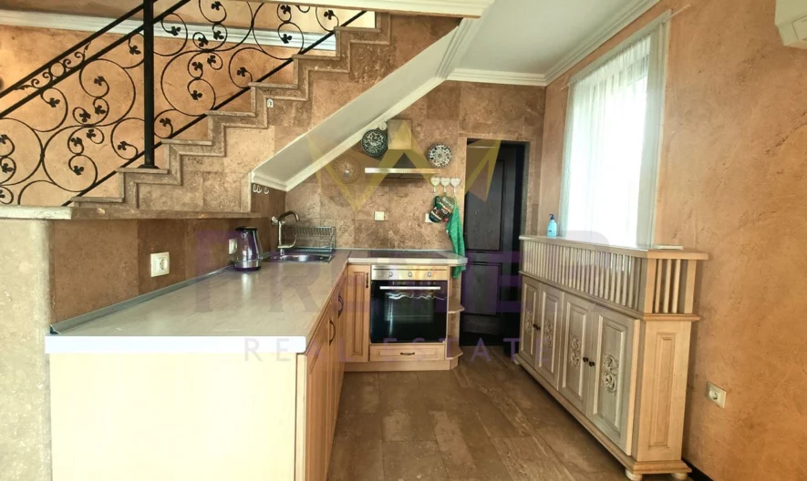 Two-story house in the village of Kosharitsa, near Sunny Beach – an ideal home for year-round living or holidays -  - snimka 3 - Imoti Premier