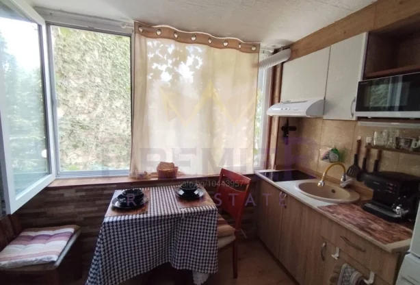 Агенция за недвижими имоти - Имоти Премиер - имот - 1228445, Цена: 320 EUR