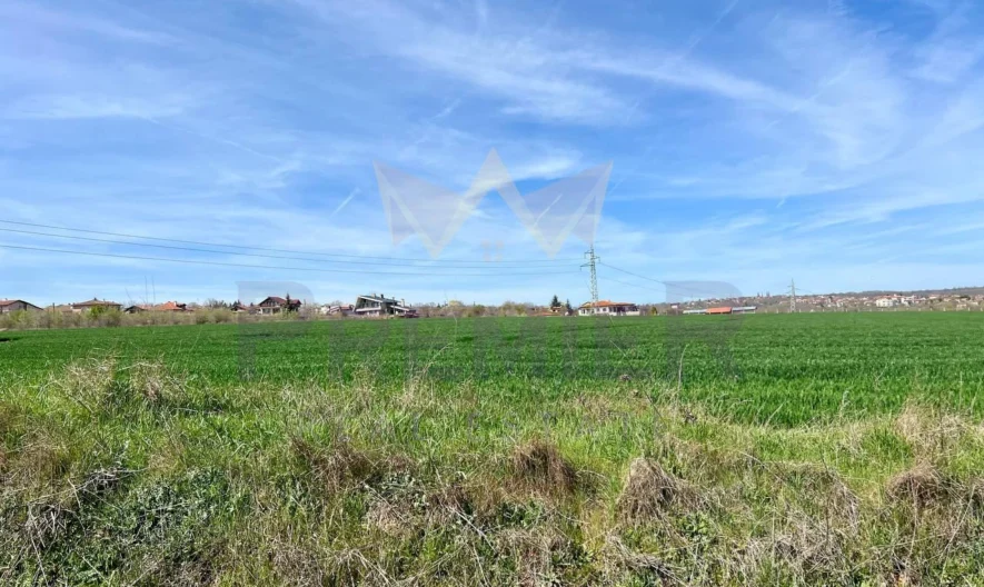 Уникален парцел с панорамна гледка и потенциал за инвестиция в с. Близнаци 19 100 м2 - - снимка 4 - Имоти Премиер