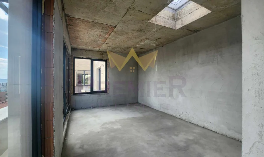 Уникален пентхаус със страхотна гледка! кв Бриз. -  - снимка 4 - Имоти Премиер