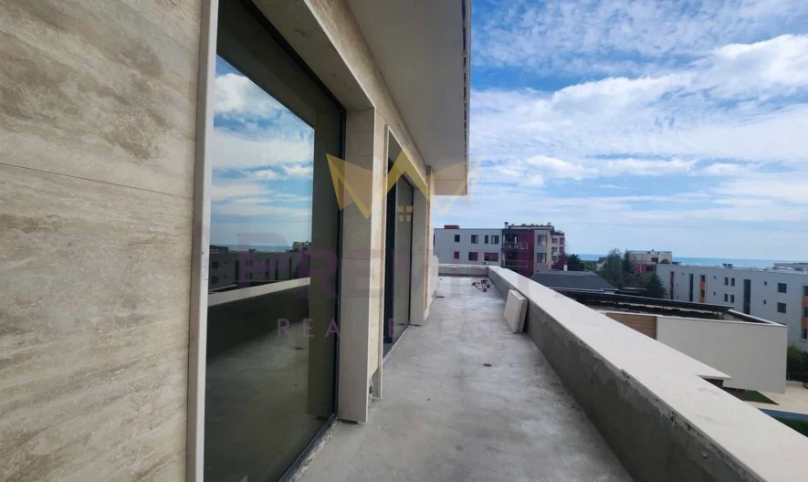 Уникален пентхаус със страхотна гледка! кв Бриз. - - снимка 9 - Имоти Премиер