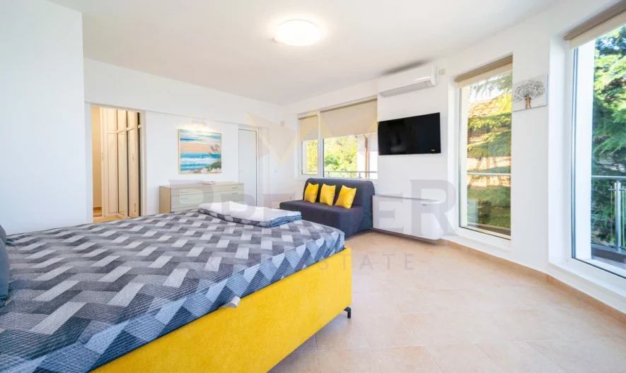 Уникална къща с морска панорама за под наем в гр.Балчик - - снимка 15 - Имоти Премиер