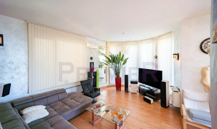 Уникална къща с морска панорама за под наем в гр.Балчик - - снимка 4 - Имоти Премиер