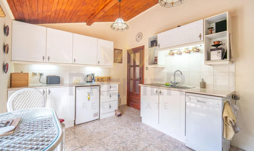 ✨ Уют и спокойствие в перфектния дом! ✨ -  - снимка 11 - Имоти Премиер