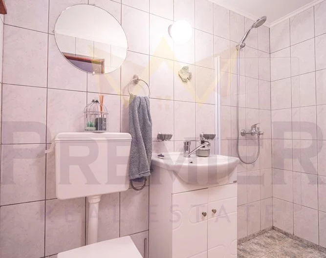 ✨ Уют и спокойствие в перфектния дом! ✨ -  - снимка 14 - Имоти Премиер