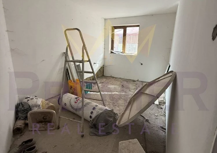 Уютен тристаен апартамент в Редута, гр. София. - - снимка 8 - Имоти Премиер