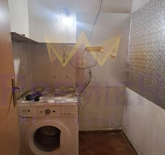 Verkauf einer 3-Zimmer-Plattenbauwohnung im Stadtviertel Mladost, Varna - - snimka 9 - Imoti Premier
