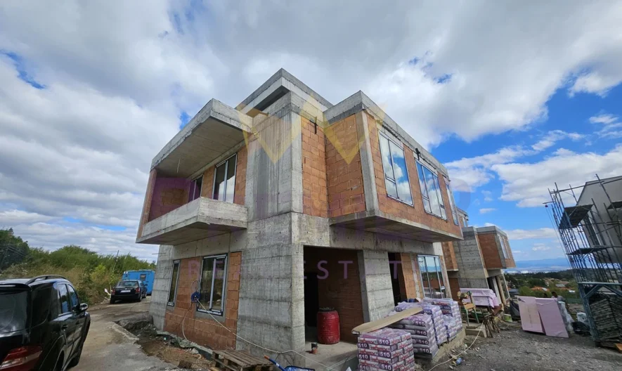 Verkauf eines neuen dreistöckigen Hauses mit Garage in Bankya -  - snimka 9 - Imoti Premier
