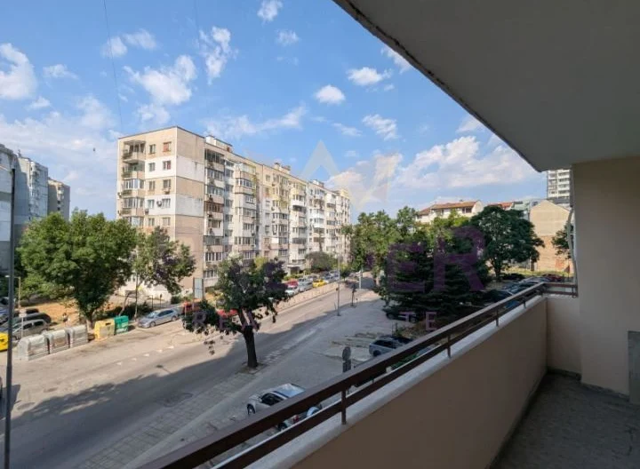 VIERZIMMERWOHNUNG, IDEALES ZENTRUM -  - snimka 17 - Imoti Premier