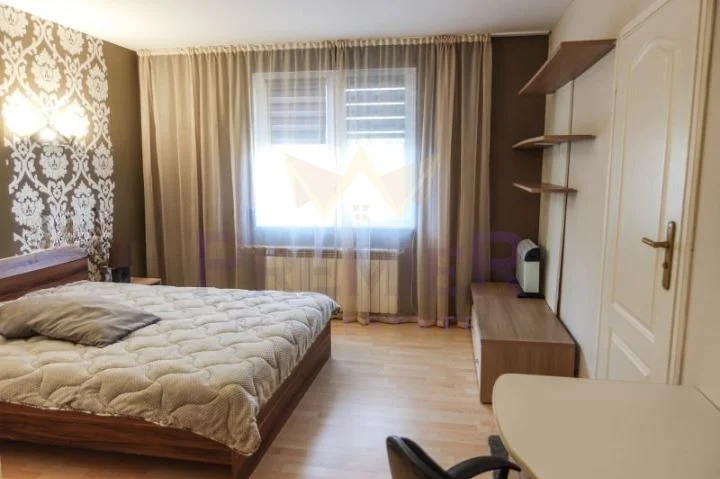 VIERZIMMERWOHNUNG, STADTTEIL BRIS -  - snimka 6 - Imoti Premier
