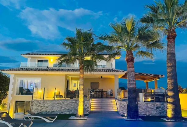 Агенция за недвижими имоти - Имоти Премиер - имот - 1211933, Цена: 1195000 EUR