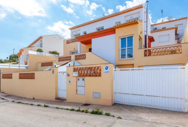 Агенция за недвижими имоти - Имоти Премиер - имот - 1212080, Цена: 499000 EUR