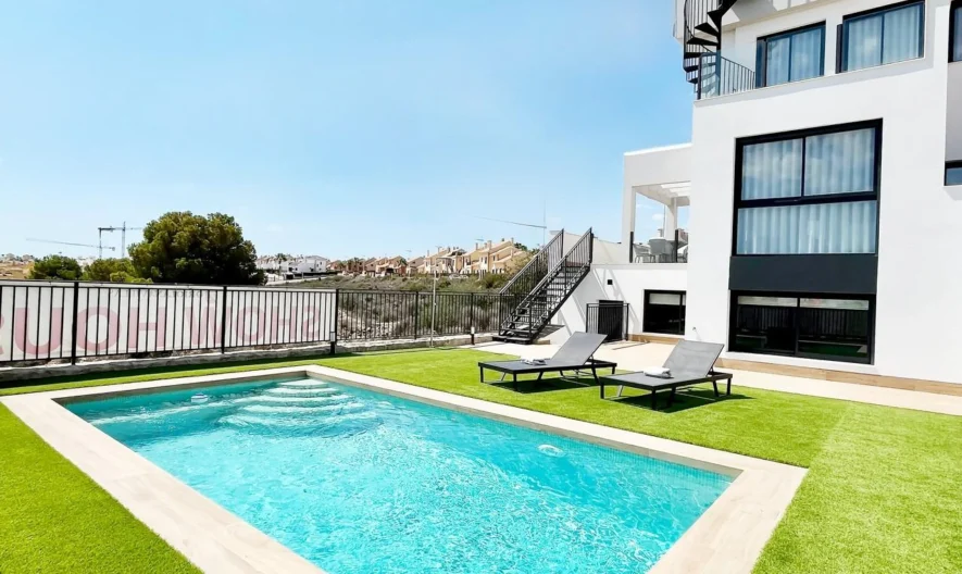 Вила в Algorfa , Alicante (3 спални, 2 бани) -  - снимка 1 - Имоти Премиер
