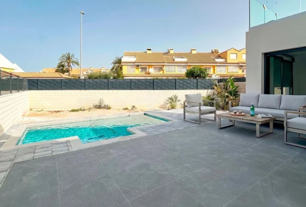 Агенция за недвижими имоти - Имоти Премиер - имот - 1235245, Цена: 795000 EUR
