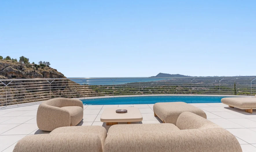 Вила в Altea, Alicante (4 спални, 5 бани) -  - снимка 1 - Имоти Премиер