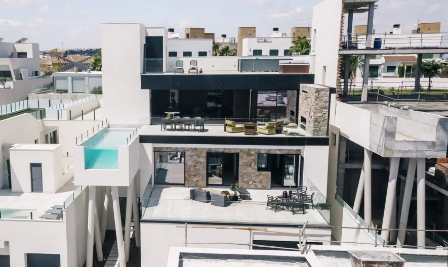 Вила в Ciudad Quesada, Alicante (4 спални, 4 бани) -  - снимка 1 - Имоти Премиер